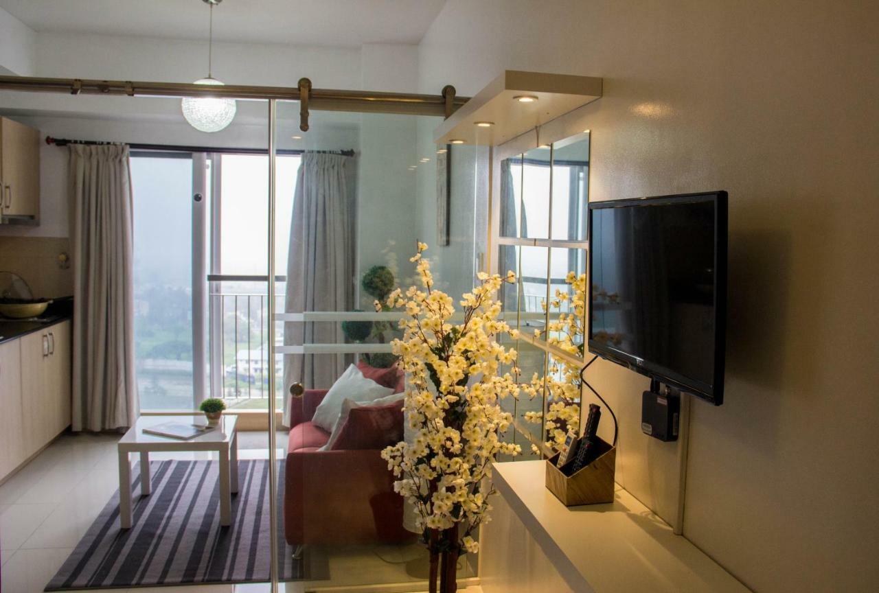 Smdc Wind Residences Tagaytay With Balcony 19Th Floor Tagaytay City Exterior photo