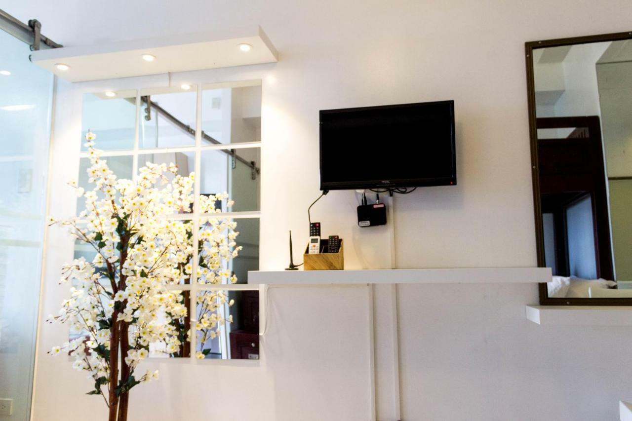 Smdc Wind Residences Tagaytay With Balcony 19Th Floor Tagaytay City Exterior photo