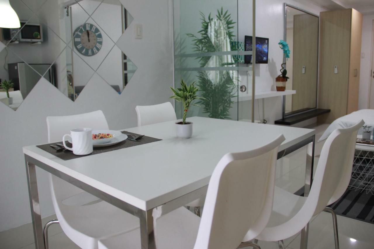 Smdc Wind Residences Tagaytay With Balcony 19Th Floor Tagaytay City Exterior photo